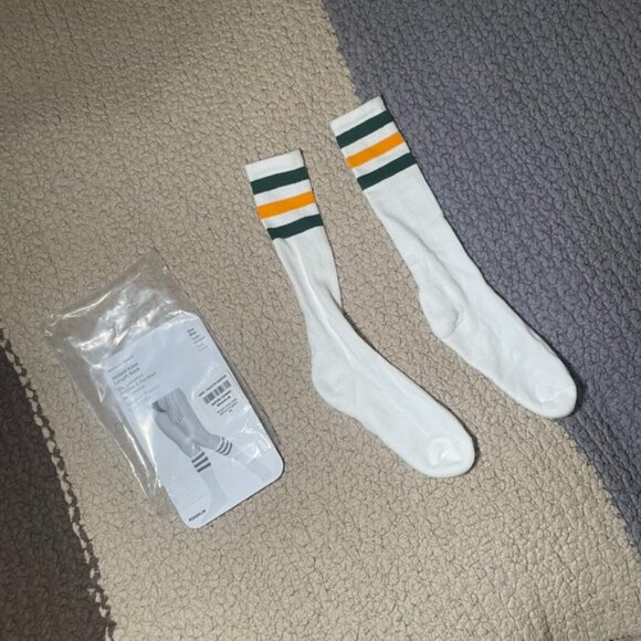 BNWT American Apparel White Socks with Green and Orange Stripes - Picture 3 of 6